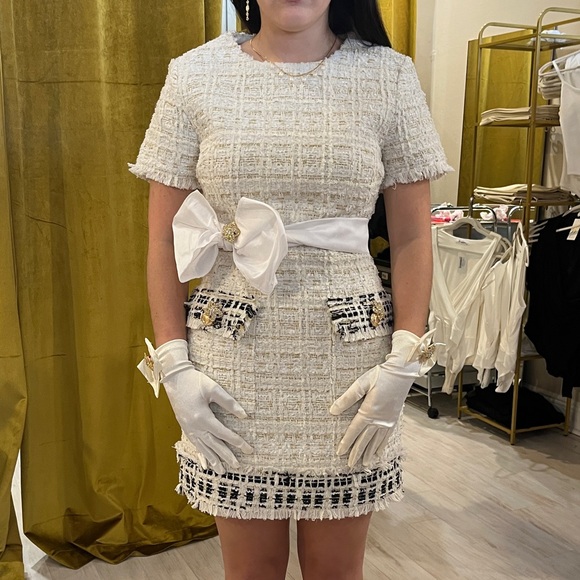 Endless Rose White Tweed Mini Dress with Bow and Pocket Accents - Picture 1 of 3